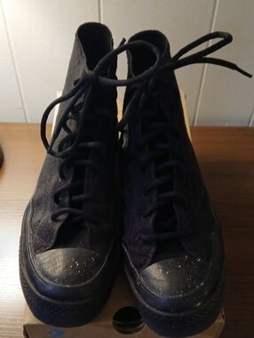 Women’s Black High-Top Lace-Up Sneakers
